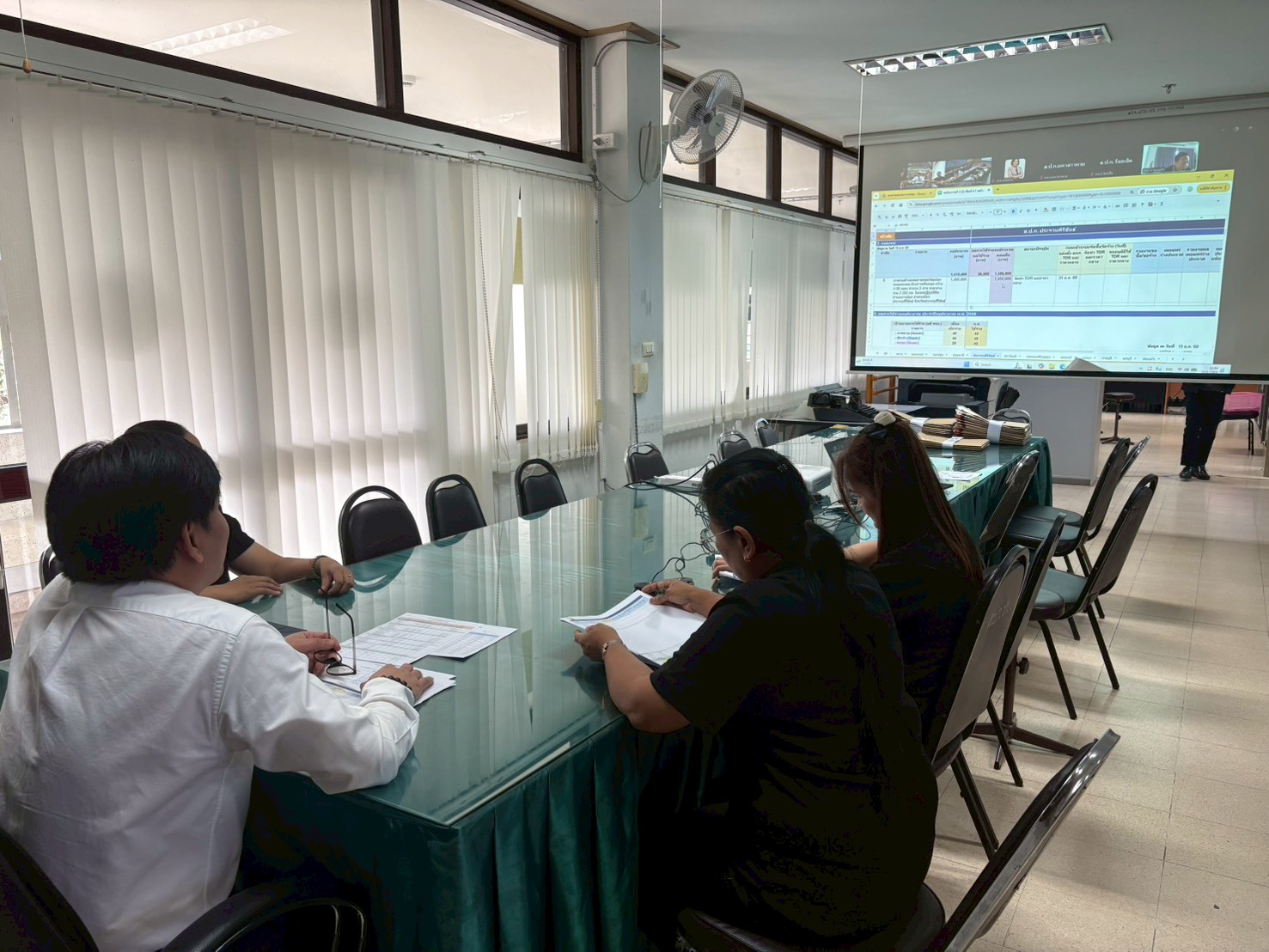 title - วันอังคารที่ 20 มกราคม 2569 นายวิทูล ประดิษฐบุญ ปฏิรูปที่ดินจังหวัดปราจีนบุรี  พร้อมด้วยเจ้าหน้าที่ ส.ป.ก. ปราจีนบุรี เข้าร่วมการประชุมคณะทำงานติดตามและเร่งรัดการใช้จ่าย เงินงบประมาณประจำปี 2569 